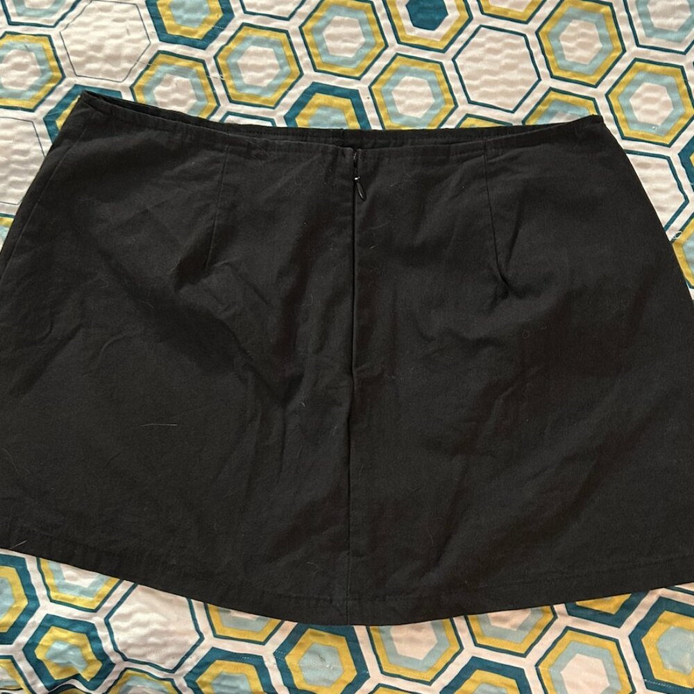 Princess Polly Gigi Skort Size 6 - Picture 9 of 9
